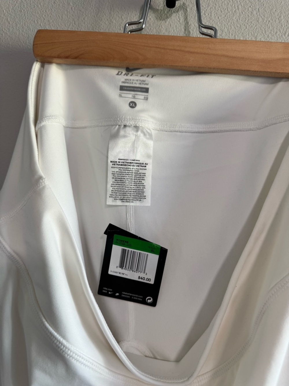 Nike White Tennis Skirt, NWT - Picture 4 of 4